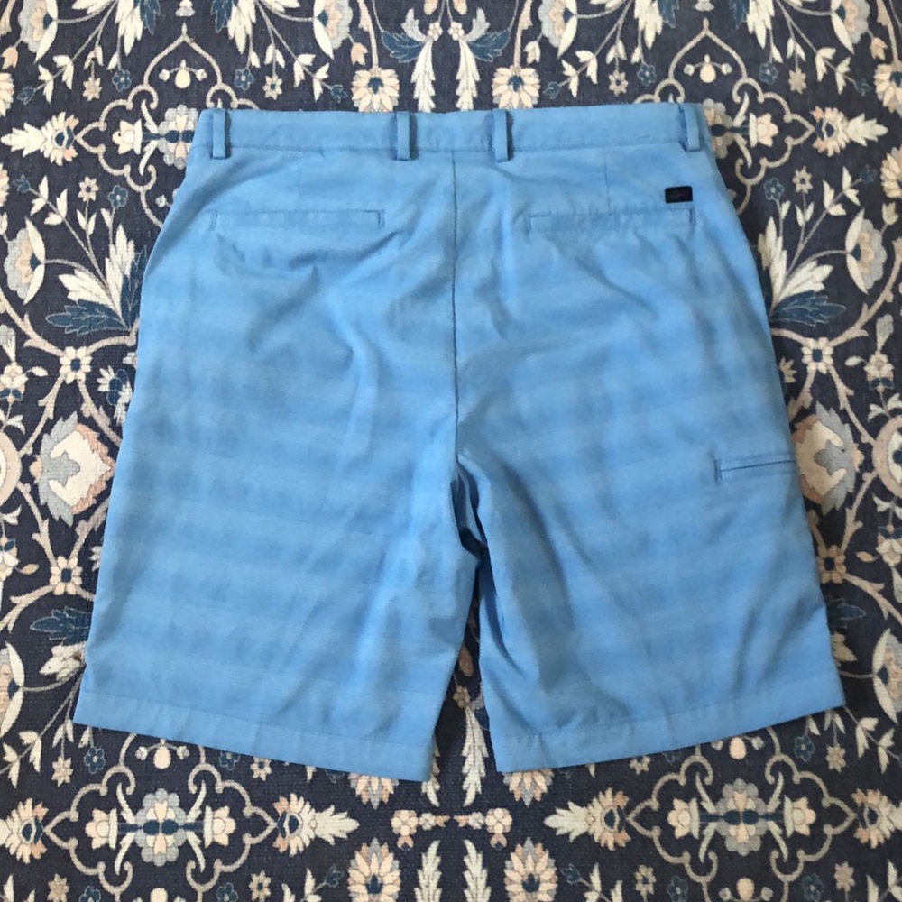 Greg Norman Men’s Shorts - Picture 2 of 5